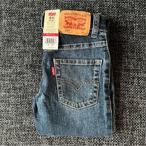 NWT Levi's Boys 511 Slim Fit Denim Jeans Size 4